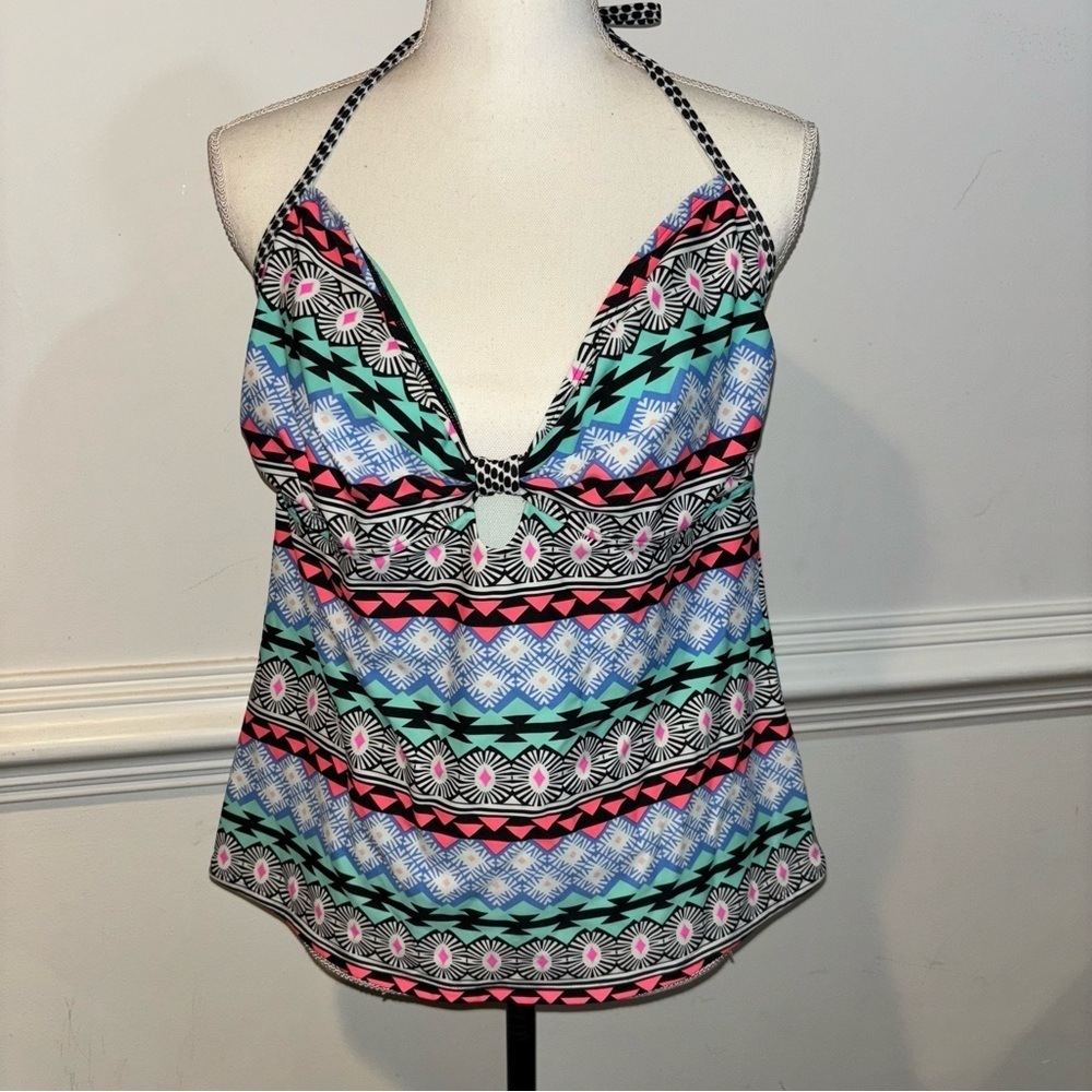 Old Navy Swim Tankini Top, sz XL - Picture 2 of 6